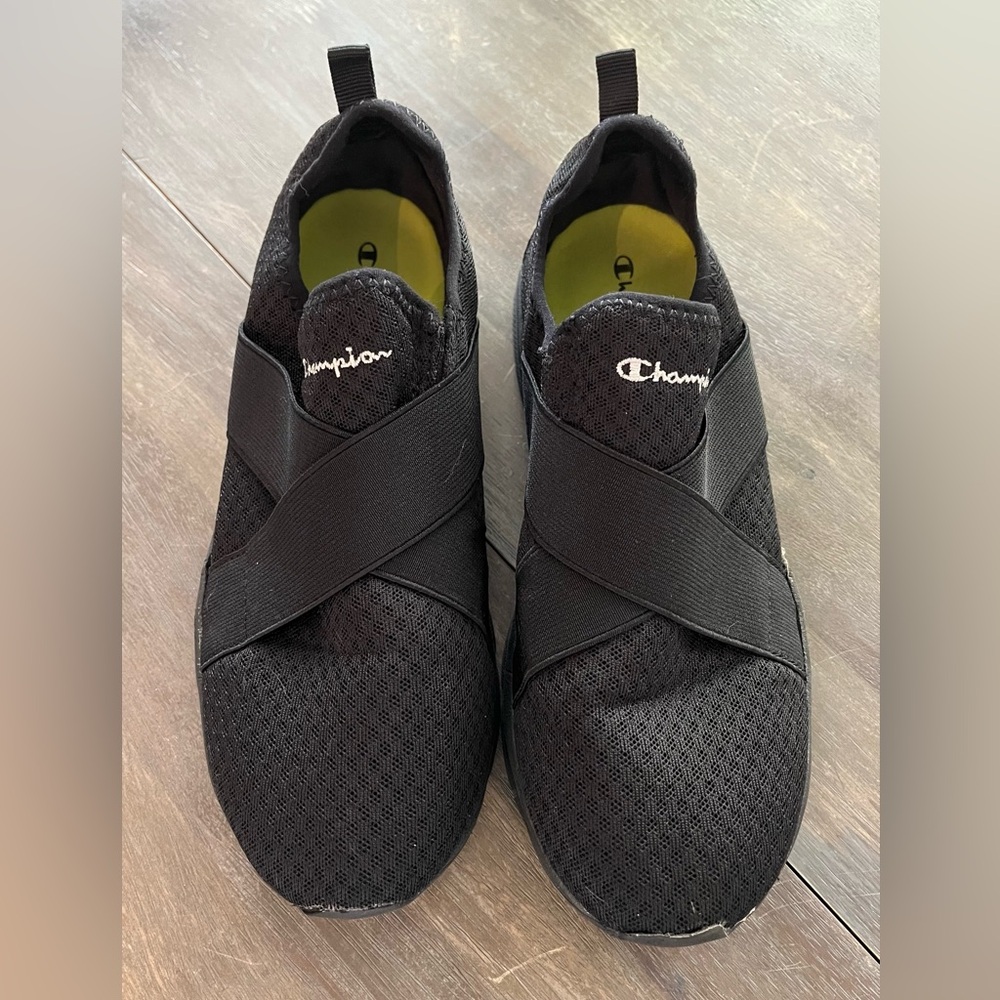 Champion Rival Women's Black Slip-On Sneakers